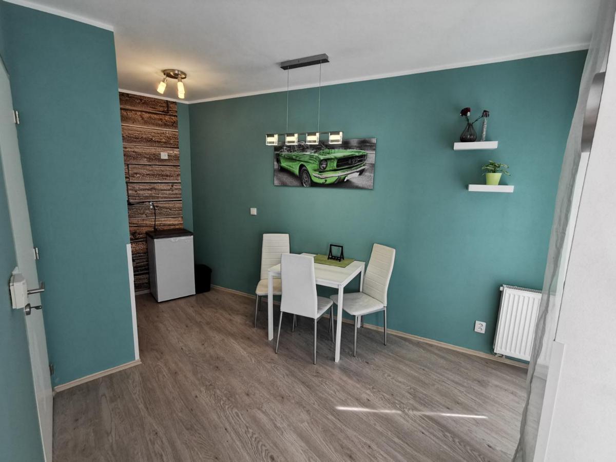 Apartman Mustang Klinovec Loučná pod Klínovcem Eksteriør billede